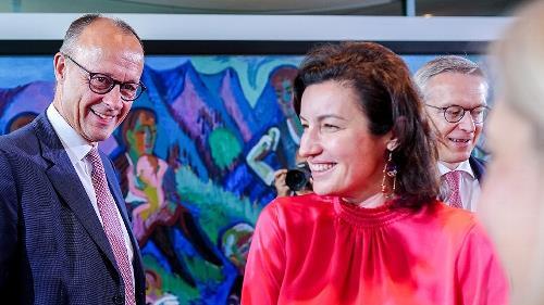Bundeskanzler Friedrich Merz und Dorothee Bär, Bundesministerin für Forschung, Technologie und Raumfahrt.