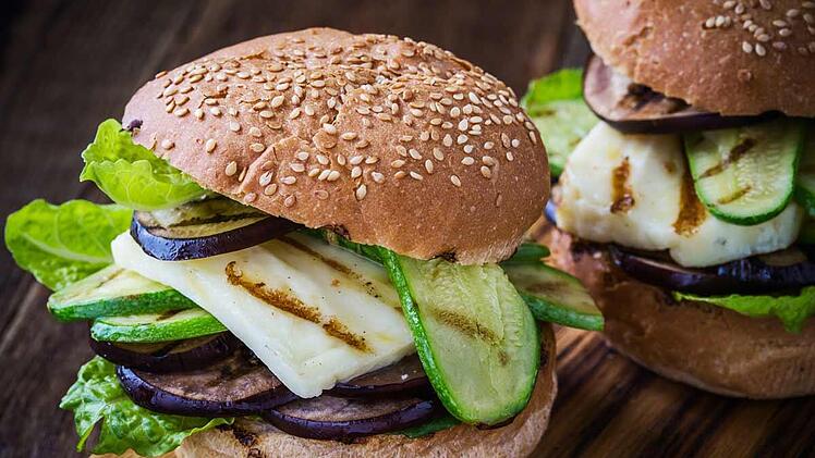 halloumi-burger-vom-grill.jpg