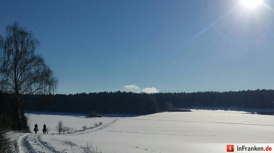 Eis und Schnee in Franken - die schönsten Winterleserfotos