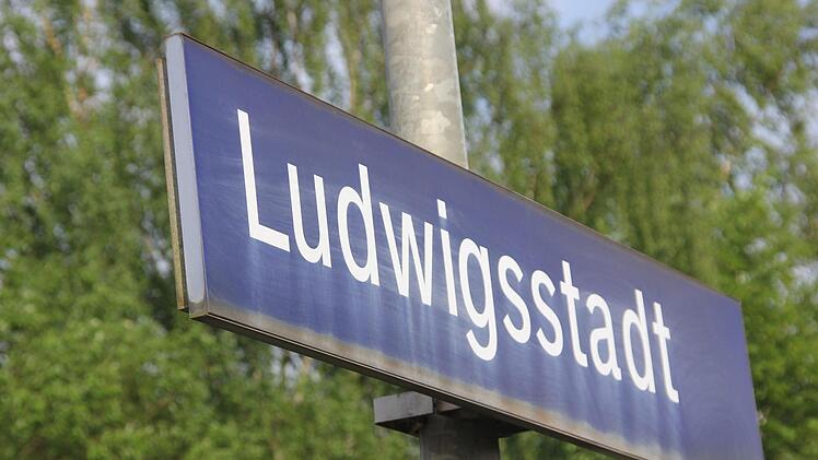 Impressionen vom Bahnhof Ludwigsstadt. Foto: Andreas Schmitt