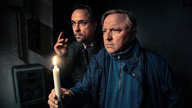 Der Tod eines Anwalts stellt Prof. Dr. Karl-Friedrich Boerne (Jan Josef Liefers, links) und Hauptkommissar Thiel (Axel Prahl) in ihrem 46. Fall vor ein R&auml;tsel.