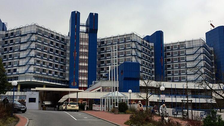 Klinikum Bamberg wegen Corona-Lage unter Druck - "Versorgung der Patienten erschwert"