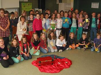 Lesung mit Karola Graf in der Volksschule Thulbatal. Foto: Schule