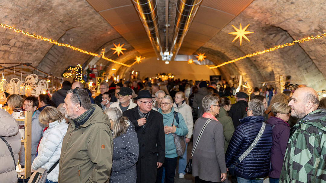 R&ouml;delsee, Traditioneller Weihnachtsmarkt rund um das Schloss