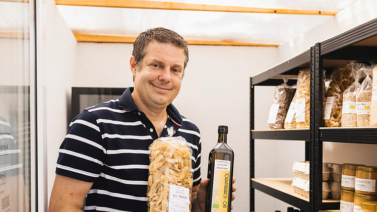 Litzendorf: Biohof Schlake er&ouml;ffnet neuen Hofladen - "Herzensprojekt"