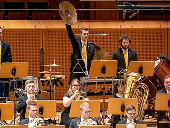 Die Bläserphilharmonie Forchheim des Musikvereins Forchheim-Buckenhofen tritt in der Bamberger Konzerthalle auf.