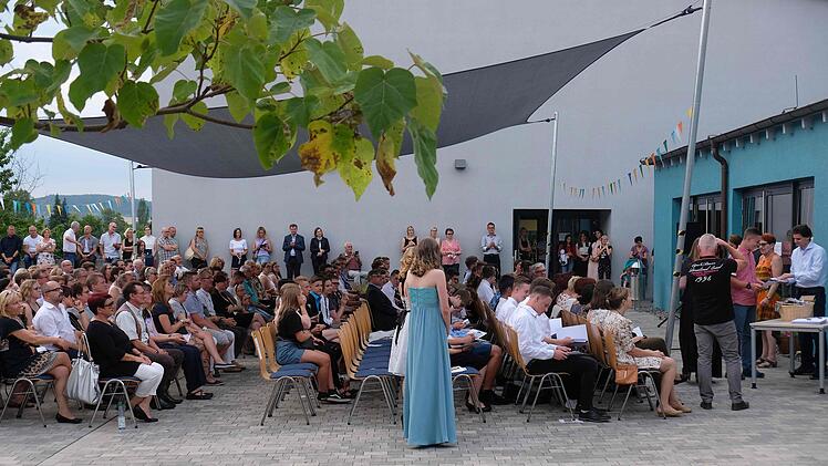 Abschlussfeier an der Hammelburger Mittelschule.Gerd Schaar