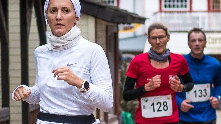 Die Forchheimerin Angelika Kaiser kam bei den Halbmarathon-Frauen als Vierte ins Ziel.