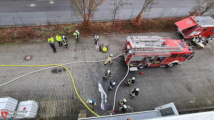 Bamberg: Brand in Industriegebäude