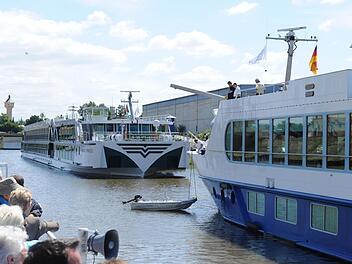 Der Flusskreuzfahrt-Tourismus in der Region boomt. In Bamberg (Foto) kommen täglich bis zu neun Schiffe an. 2019 erwartet Forchheim die ersten Gäste, die über den Kanal kommen. Foto: Ronald Rinklef