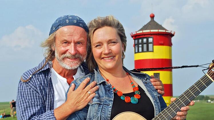 Klaus-Peter Wolf und seine aus Bamberg stammende Frau Bettina Göschl freuen sich auf das "Heimspiel" in Franken" Foto: p