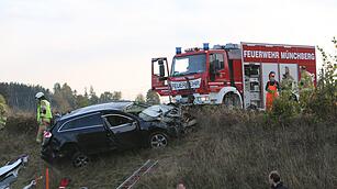 Tödlicher Unfall im Kreis Hof: Mehrmals auf A9 überschlagen
