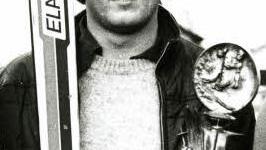 Vater Harald Schramm, der als Betreuer ständig mit seinem Sohn unterwegs ist, war früher selbst ein beachtlicher Skirennläufer. Foto: privat