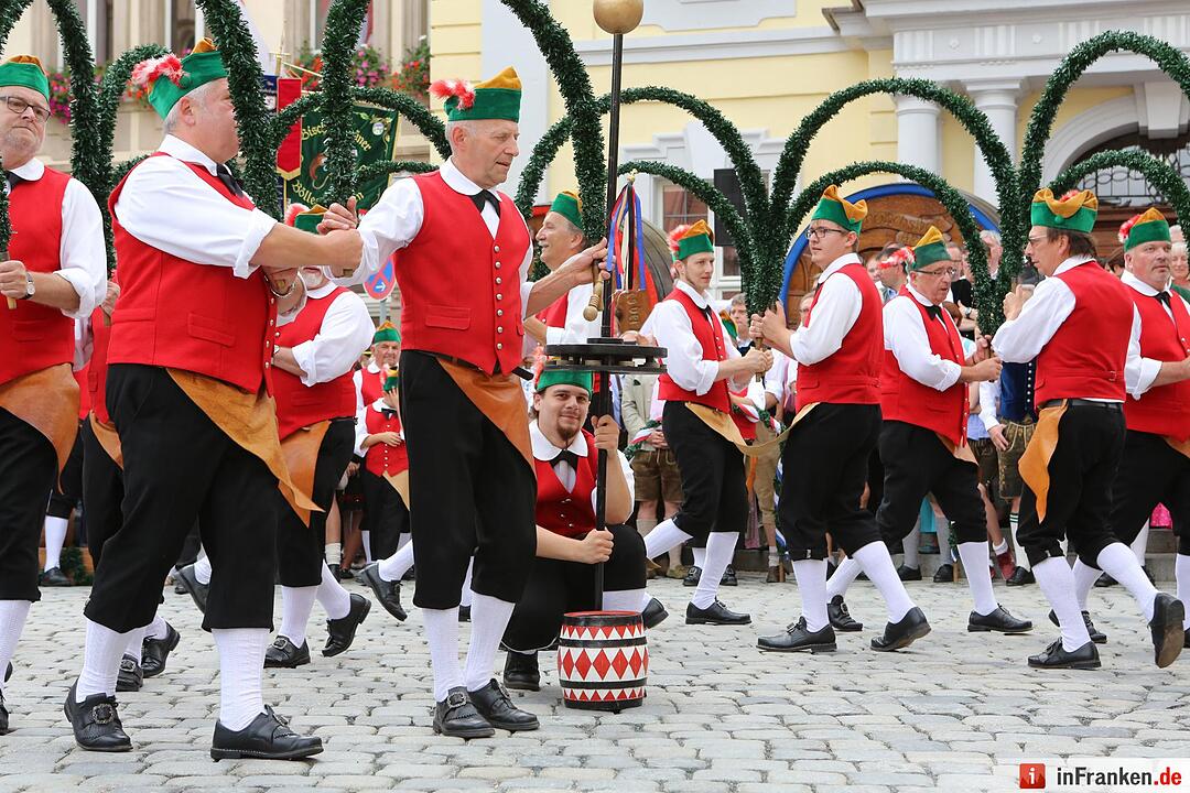 Kulmbacher Bierwoche - der Anstich