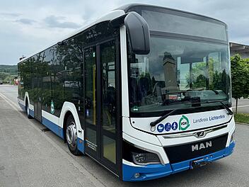 Landkreis Lichtenfels: Ausgabe der Sch&uuml;ler-Fahrkarten vor Schulbeginn