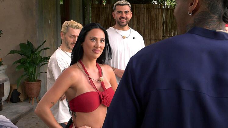 Jessicas &uuml;berhebliche Spr&uuml;che kommen bei vielen nicht gut an.