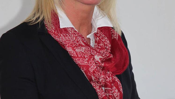 Umweltministerin Ulrik Scharf schwärmt in Steinenhausen von "unserer schönsten Dienststelle". Foto: Stephan Tiroch