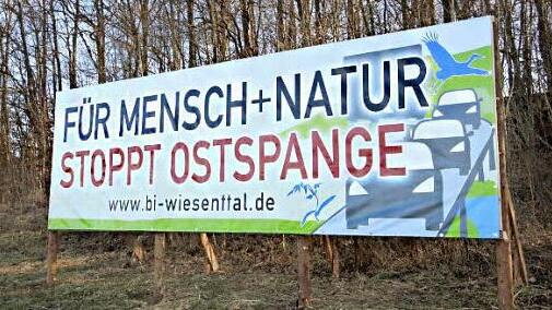 Die BI ruft zur Offensive gegen die Ostspange auf.  Foto: Josef Hofbauer