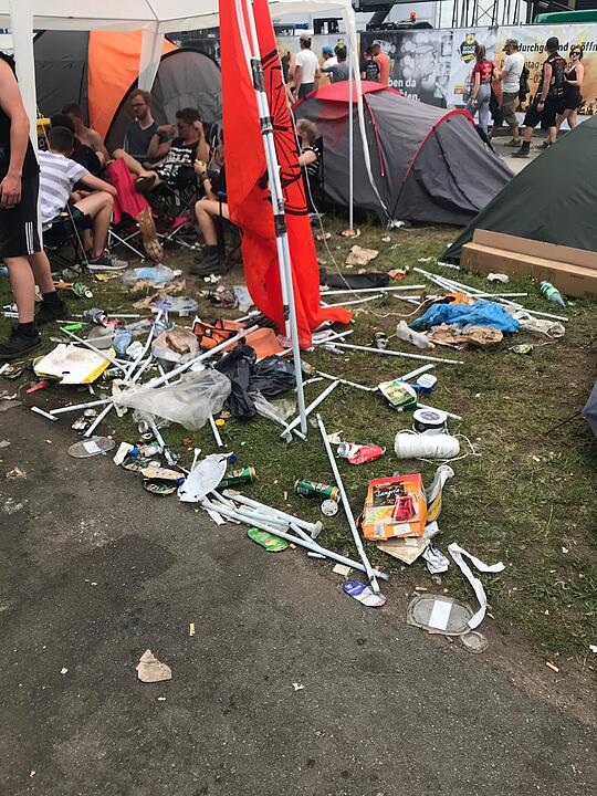 Müllchaos bei Rock im Park 2019: Besucher schmeißen auch Umweltbewusstsein weg