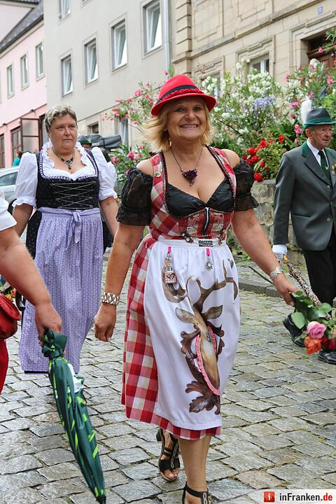 Kronacher Freischießen: Schützenauszug