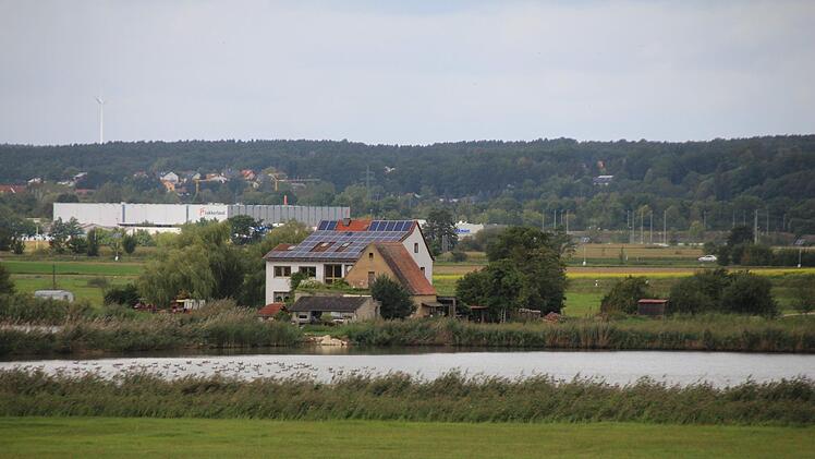 In diesem Einsiedelhof zwischen Gremsdorf und Buch wurde eine Schlüsselszene des vierten Frankentatorts gedreht.  Foto: Andreas Dorsch