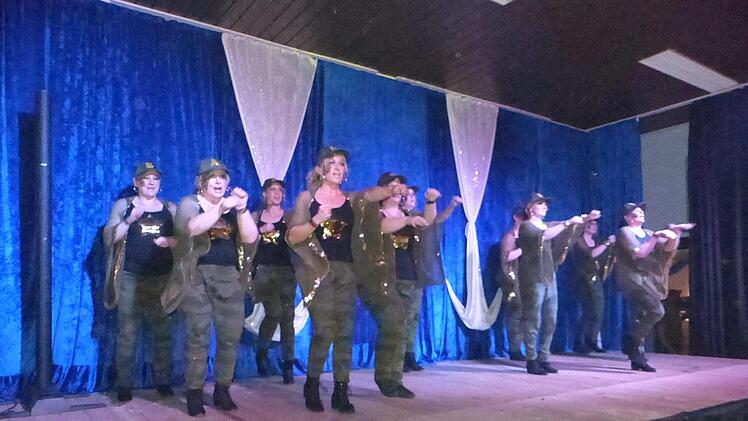 Impressionen vom Wartenfelser FaschingFoto: Klaus-Peter Wulf