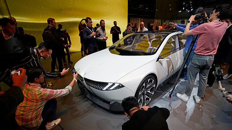M&uuml;nchen: BMW pr&auml;sentiert "Neue Klasse": E-Autos sollen 2025 auf den Markt kommen