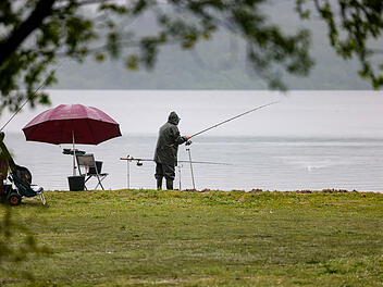 Kreis Wunsiedel: Besonderer "Angelerfolg" - Angler fischen vermisstes Diebesgut aus Stausee