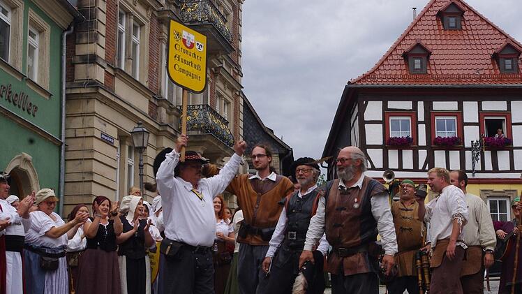 Siegessicher stellten sich die Teilnehmer vor dem Wettkampf vor. Foto: Heike Sch&uuml;lein