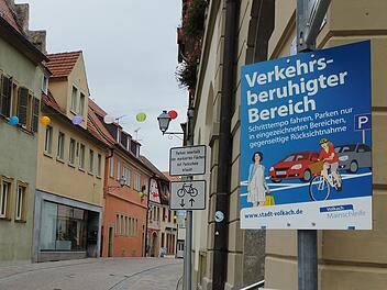 Volkach: Wie sehen Verkehrs- und Parkregelungen in der neuen Spitalstra&szlig;e aus? Stadt informiert