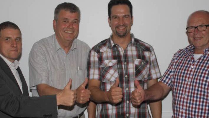 Für Uwe Stradtner, Heinz Dorsch, Stefan Schwarz und Georg Sämann ist der Generationenbus Seinsheim schon jetzt ein Erfolgsmodell.