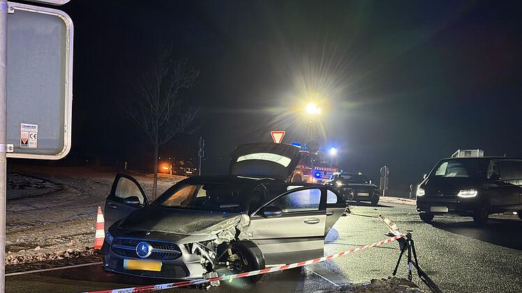 Sch&uuml;sse aus SEK-Beamte bei Verfolgungsjagd im Kreis Wei&szlig;enburg-Gunzenhausen