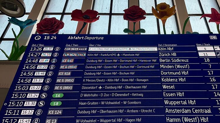 Wichtige Bahnstrecke zwischen K&ouml;ln und D&uuml;sseldorf gesperrt