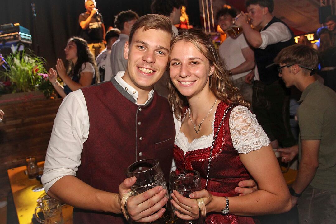 Frontal Party Pur feierte ihre Premiere bei der Bierwoche.