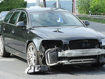 Den Schaden am Audi schätzt die Polizei auf 12 000 Euro.  Foto: Brigitte Krause