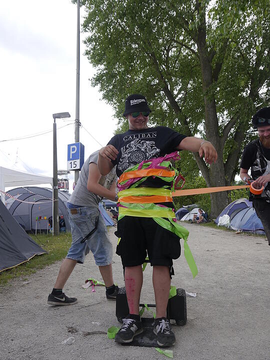 Zweiter Tag bei Rock im Park: Was geht auf dem Zeltplatz ab?