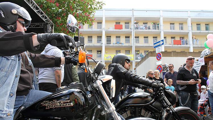 Erlangen: Toy Run Day 2022 war "absolut genial" - knapp 1000 Biker wollen kranken Kindern helfen