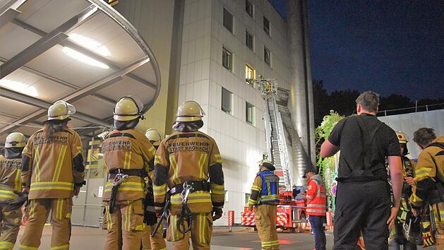 Kronach: Feuer im Krankenhaus - Rettungskräfte proben gemeinsam den Ernstfall