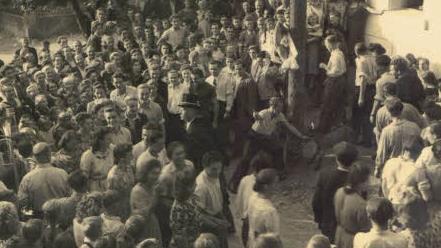 So wurde in den 1950ern gefeiert:  Betzentanz auf der Obertrubacher Kirchweih. Foto: David Galster / Archiv