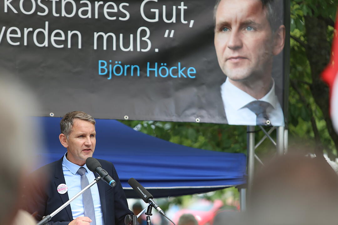 Höcke demonstriert in Mödlareuth im Landkreis Hof