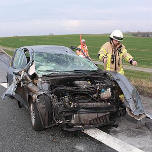 Überholmanöver endet in Verkehrsunfall auf der A9