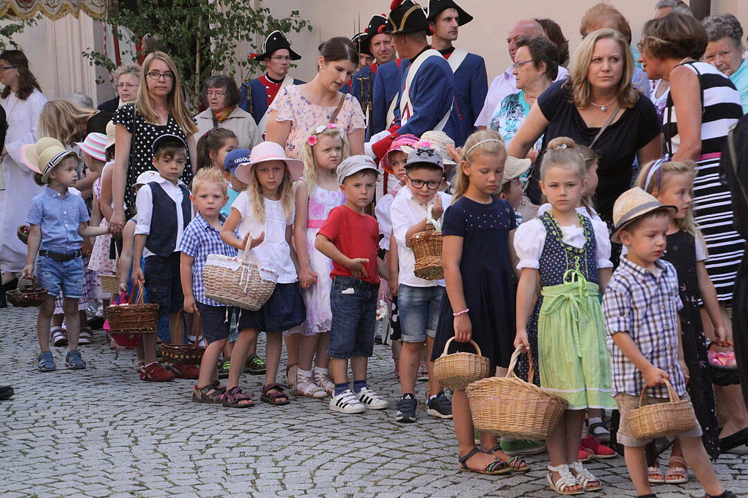 Burgwindheim feiert Blutsfest