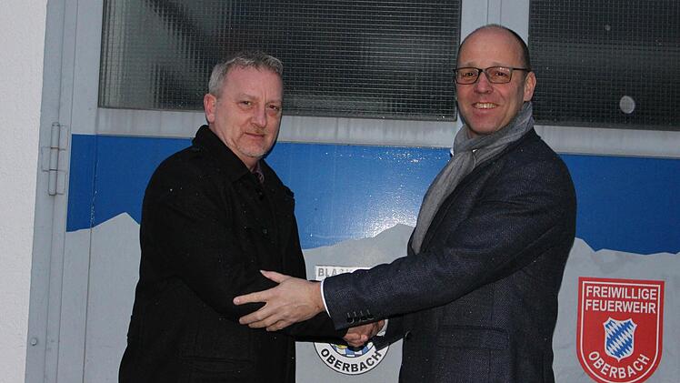 Matthias Bachmann (links) ist Nachfolger von Gerd Kleinhenz als Vorsitzender des Oberbacher Vereinsrings. Foto: Sebastian Schmitt-Mathea