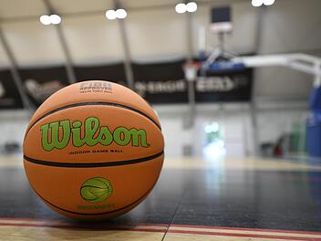 In dieser Woche wird der Basketball beim BBC Coburg aufgrund zweier Corona-Verdachtsfälle vorerst ruhen. Foto: Sportfoto Zink