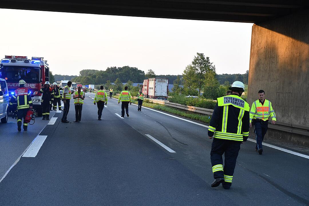 Tödlicher Verkehrsunfall auf der A73 bei Hirschaid