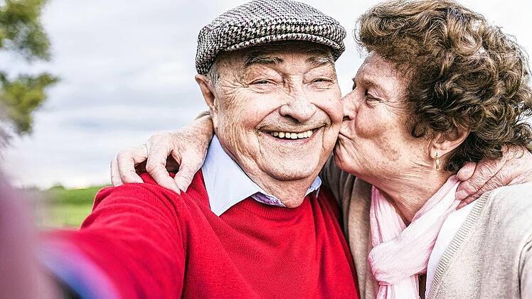 Anders daten im Alter: Wenn Senioren auf Partnersuche gehen