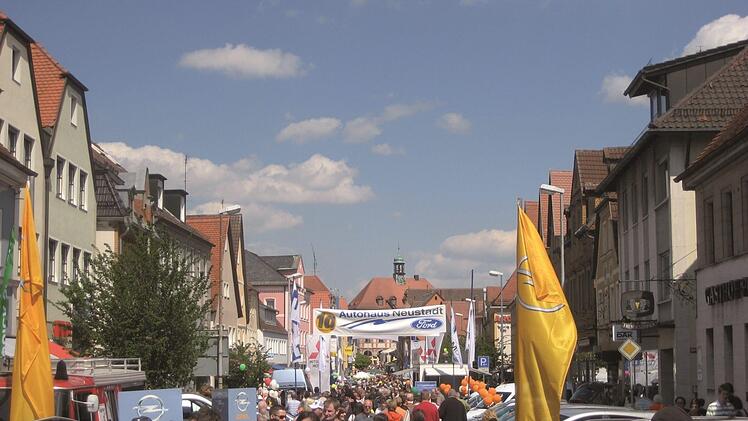 In Neustadt a.d. Aisch beginnt der Herbst am Samstag, 22. September mit dem Herbstfest. PR