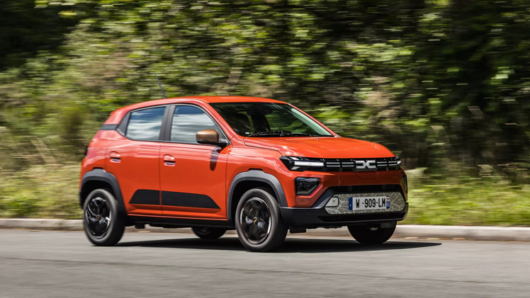 Der Dacia Spring bietet moderne Technik und eine praktische Gr&ouml;&szlig;e f&uuml;r die Stadt. Das Elektroauto ist derzeit zu besonders vorteilhaften Leasing-Raten verf&uuml;gbar.