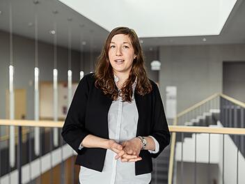 Prof. Dr. Alina Lindner lehrt "Autonomes Fahren" am Studienort Kronach der Hochschule Coburg.