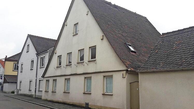 Die geplante Sanierung mit Umbau dieses Hauses in er Hinteren Gasse war ein Punkt der Beratung im Bauausschuss. Foto: Bernhard Panzer